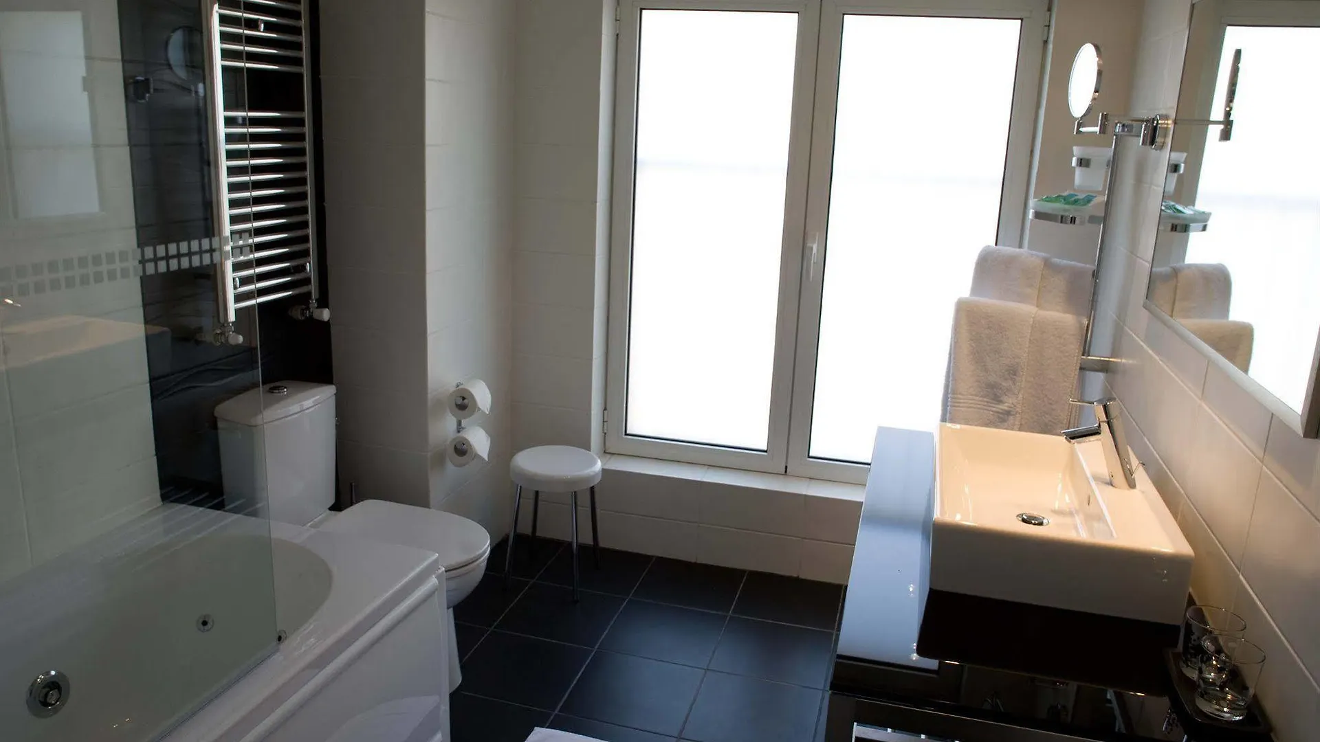 Central Park View Apartments Bükreş